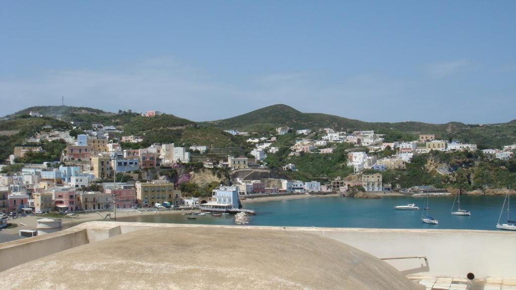 Hotel Del Capitano Ponza Zewnętrze zdjęcie