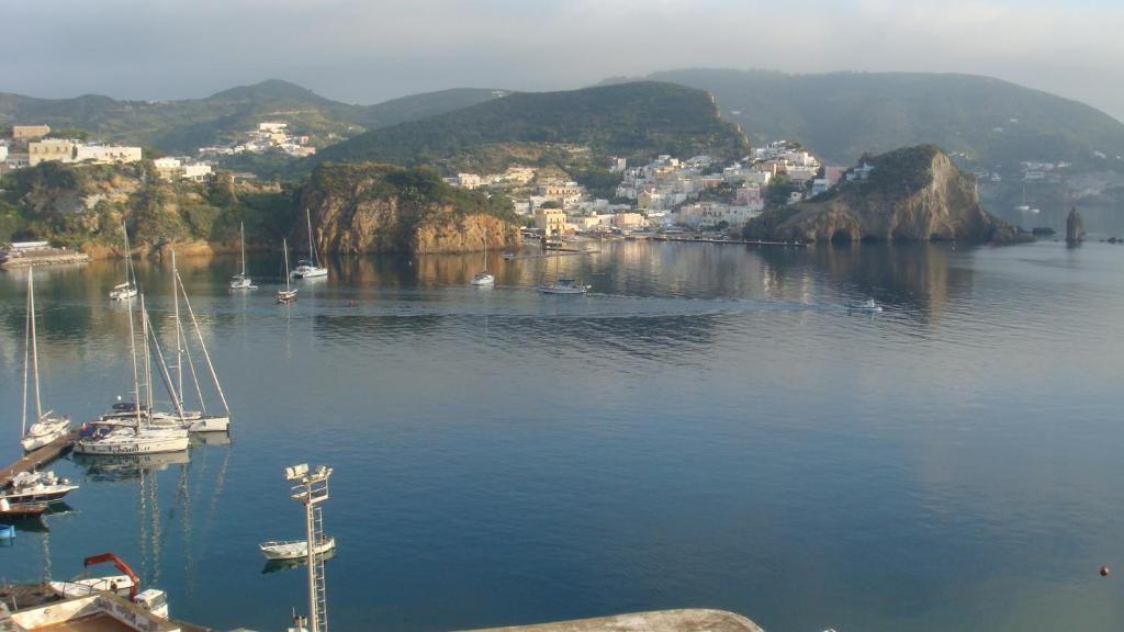 Hotel Del Capitano Ponza Zewnętrze zdjęcie